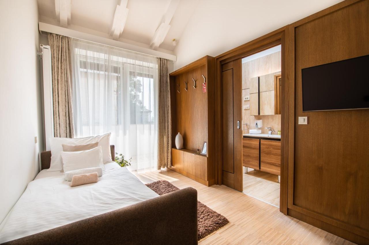 Botrytis Borhotel Mád Buitenkant foto