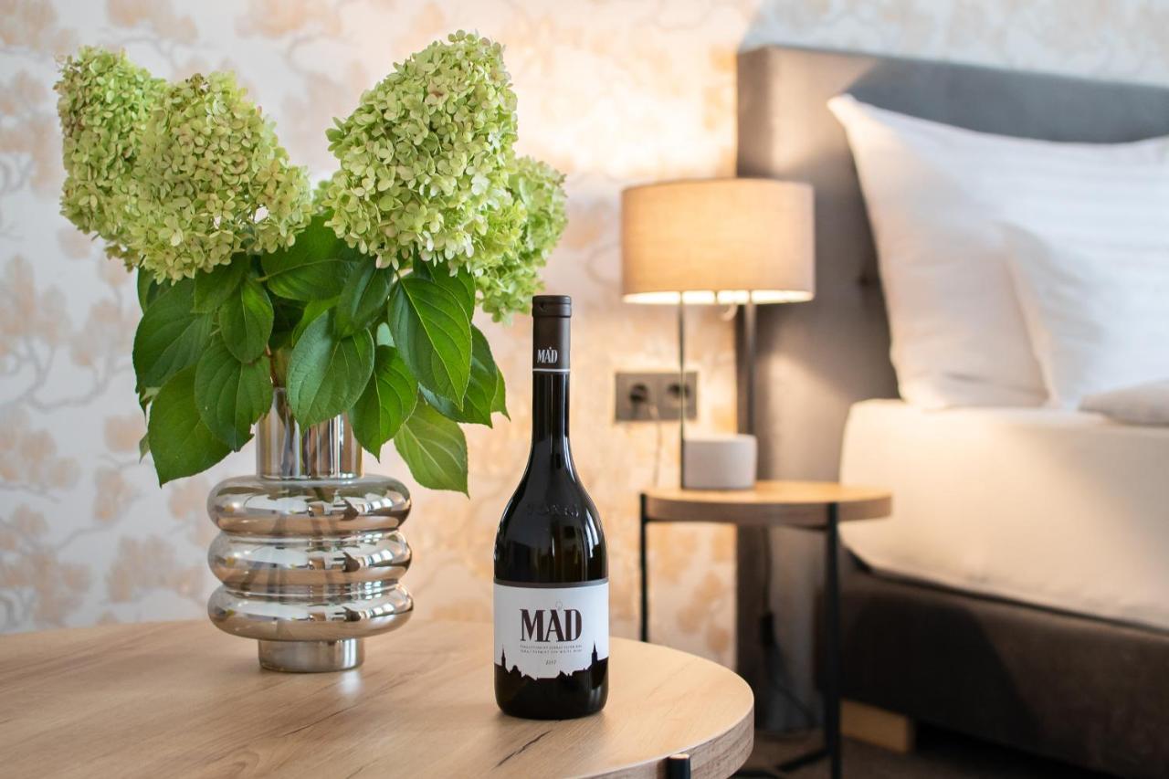 Botrytis Borhotel Mád Buitenkant foto